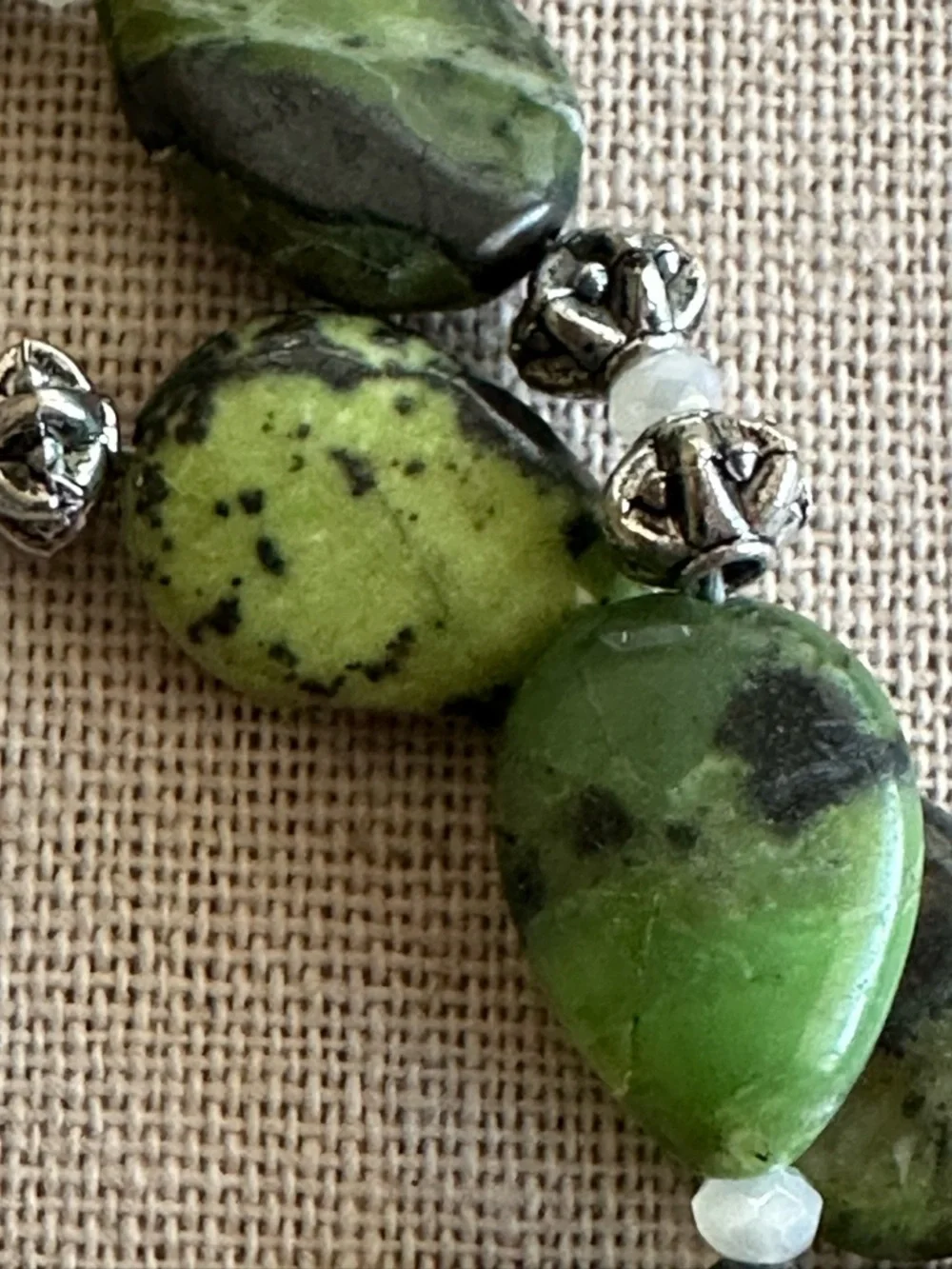 22 inch Beautiful Canadian Jade bead necklace NWOT - Picture 13 of 14